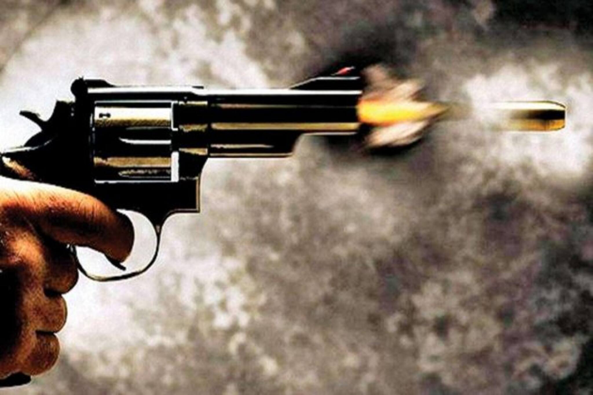Firing At ATM : বুকে নাইন এম এম পিস্তল, বেধড়ক মার! তবুও টলানো গেল না মথুর মোহনকে...
