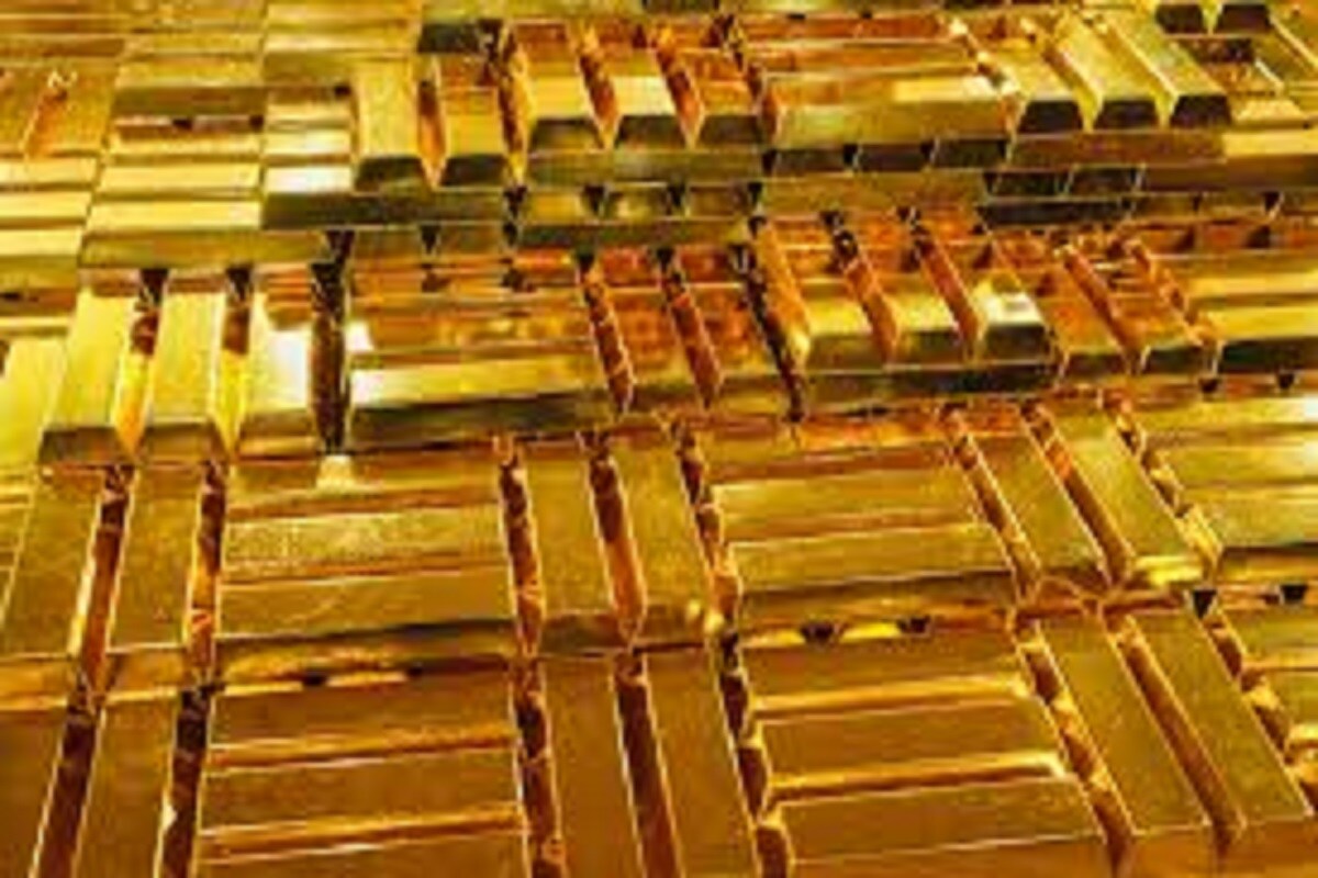 ২৪ ক্যারাট সোনার (24 carat Gold Price) ১ গ্রামের দাম ৪,৯০৮ টাকা (বেড়েছে ৫২ টাকা), ৮ গ্রামের দাম ৩৯,২৬৪ টাকা (বেড়েছে ৪১৬ টাকা), ১০ গ্রামের দাম ৪৯,০৮০ টাকা (বেড়েছে ৫২০ টাকা), ১০০ গ্রামের দাম ৪,৯০,৮০০ টাকা (বেড়েছে ৫,২০০ টাকা) ৷ প্রতীকী ছবি ৷ ২৪ ক্যারাট সোনার (24 carat Gold Price) ১ গ্রামের দাম ৪,৯০৮ টাকা (বেড়েছে ৫২ টাকা), ৮ গ্রামের দাম ৩৯,২৬৪ টাকা (বেড়েছে ৪১৬ টাকা), ১০ গ্রামের দাম ৪৯,০৮০ টাকা (বেড়েছে ৫২০ টাকা), ১০০ গ্রামের দাম ৪,৯০,৮০০ টাকা (বেড়েছে ৫,২০০ টাকা) ৷ প্রতীকী ছবি ৷