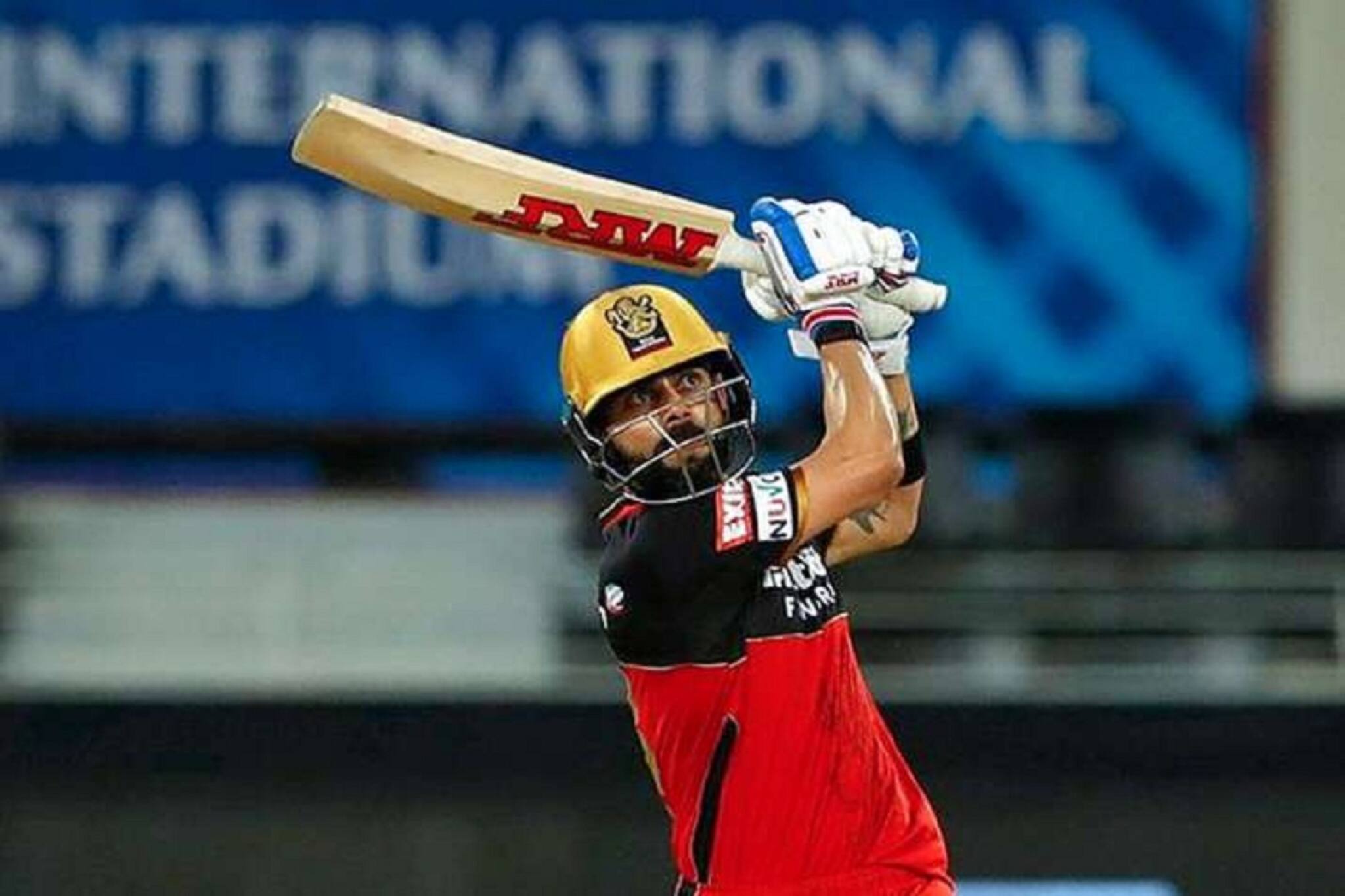 RR vs RCB: নতুন শৃঙ্গে পৌঁছে বাস্তবের মাটিতে বিরাট