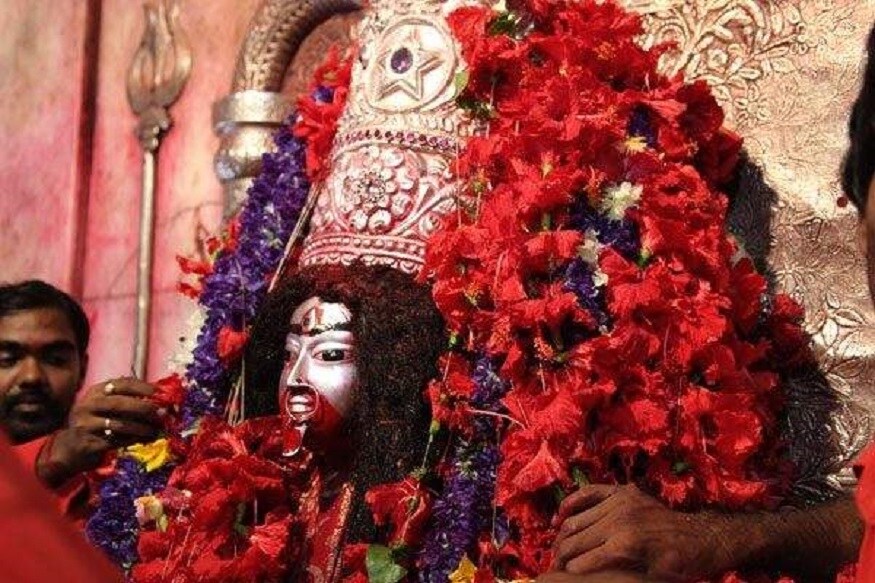 মা তারার আশীর্বাদ তারাপীঠের মন্দিরে রয়েছে ৷ মায়ের আশীর্বাদে জীবন নতুন করে শুরু করার যাবতীয় রসদ পাওয়া যায় ভক্তি ও শক্তিতে জীবন আরও পরিপূর্ণ হয় ৷ মা তারার আশীর্বাদ তারাপীঠের মন্দিরে রয়েছে ৷ মায়ের আশীর্বাদে জীবন নতুন করে শুরু করার যাবতীয় রসদ পাওয়া যায় ভক্তি ও শক্তিতে জীবন আরও পরিপূর্ণ হয় ৷