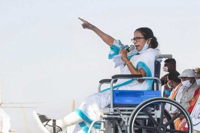 ক্ষমতায় আসছিই....আত্মবিশ্বাসী মমতা