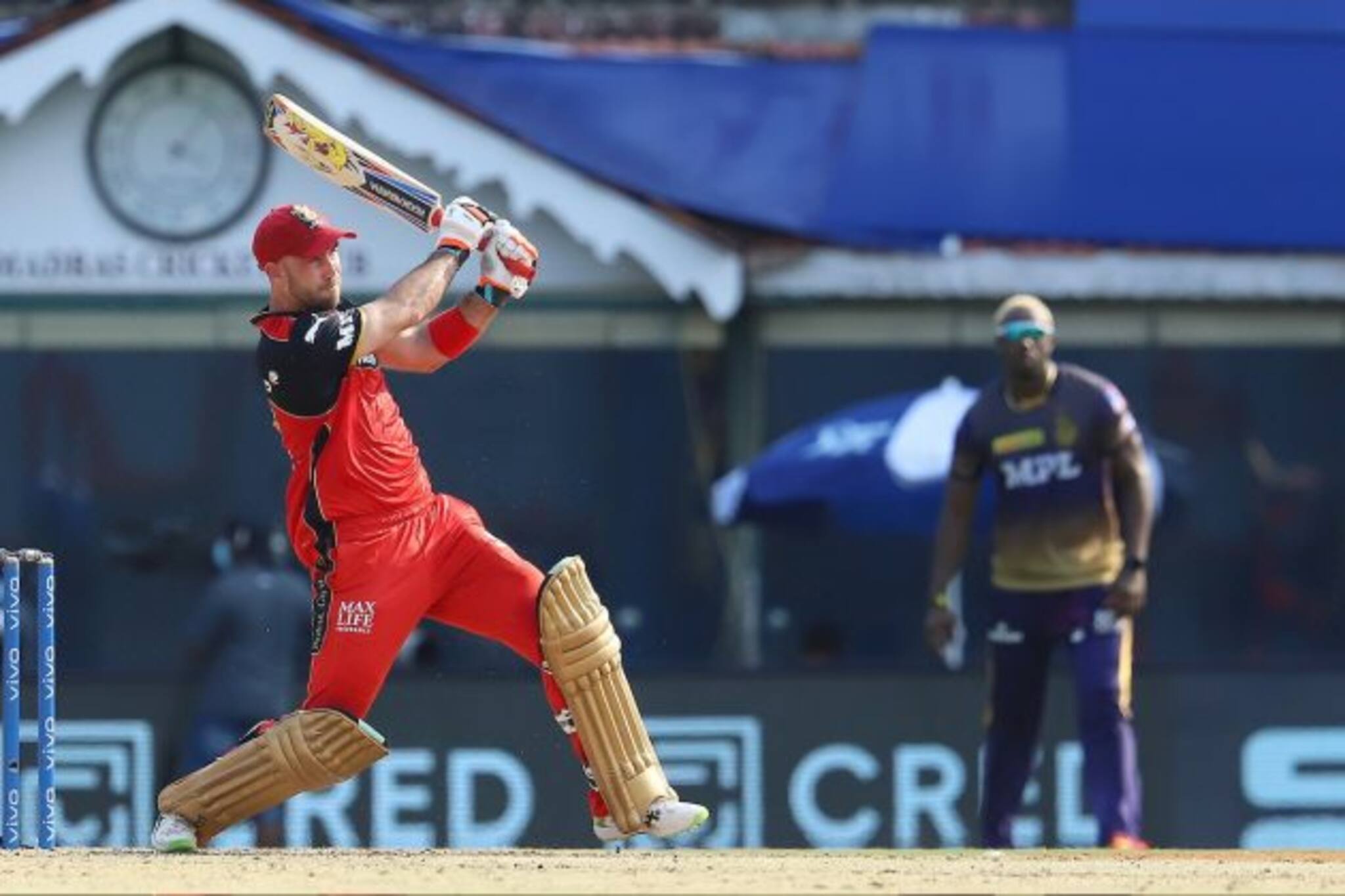 Rcb vs Kkr: ডিভিলিয়ার্স, ম্যাক্সওয়েলের তাণ্ডব, কেকেআরকে ২০৫ রান তাড়া করতে দিল আরসিবি