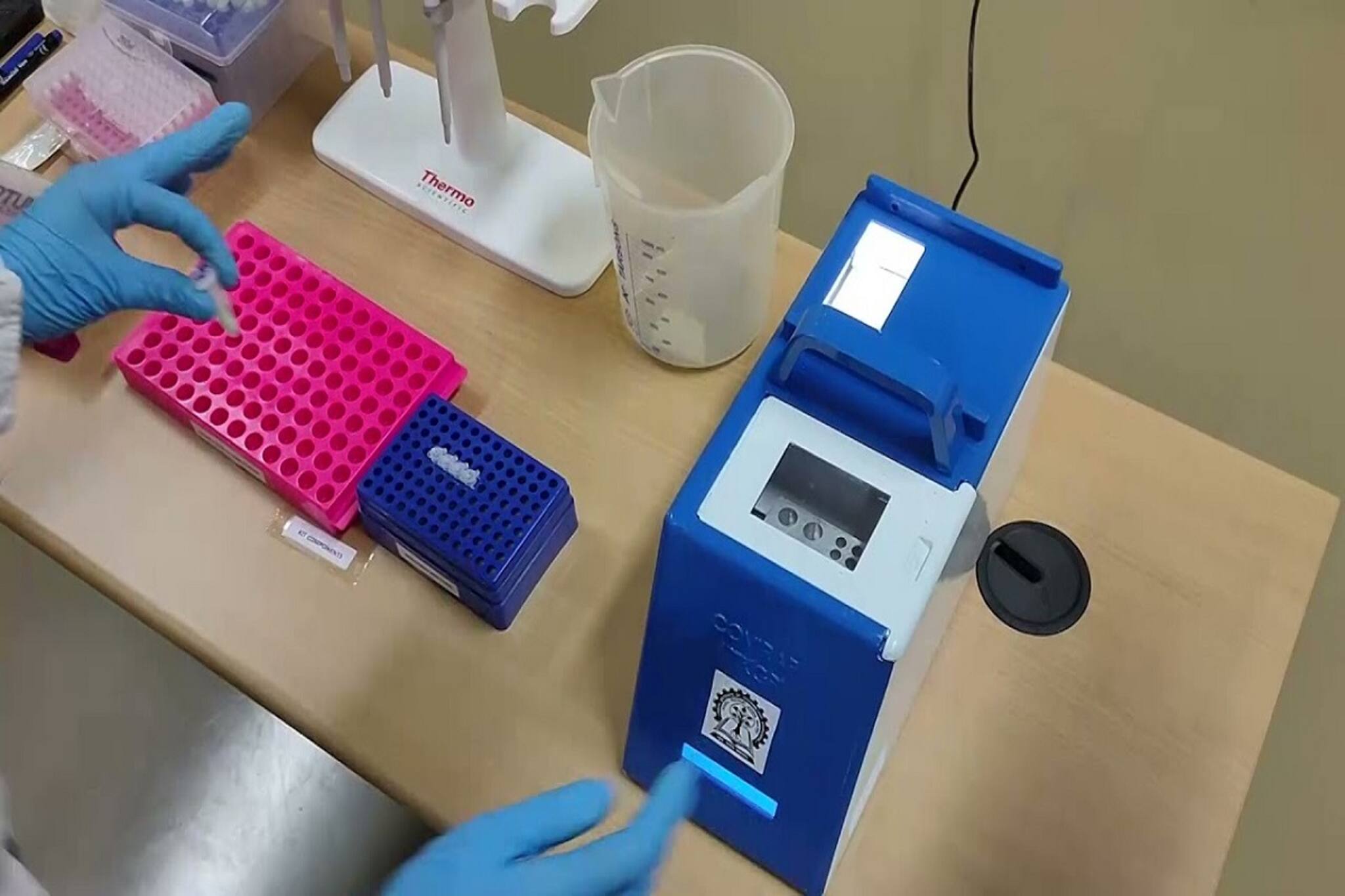 Coronavirus Testing: মাত্র ৪৫ মিনিটেই করা যাবে করোনা টেস্ট, IIT-Kharagpur-এর নয়া আবিষ্কার আসছে বাজারে