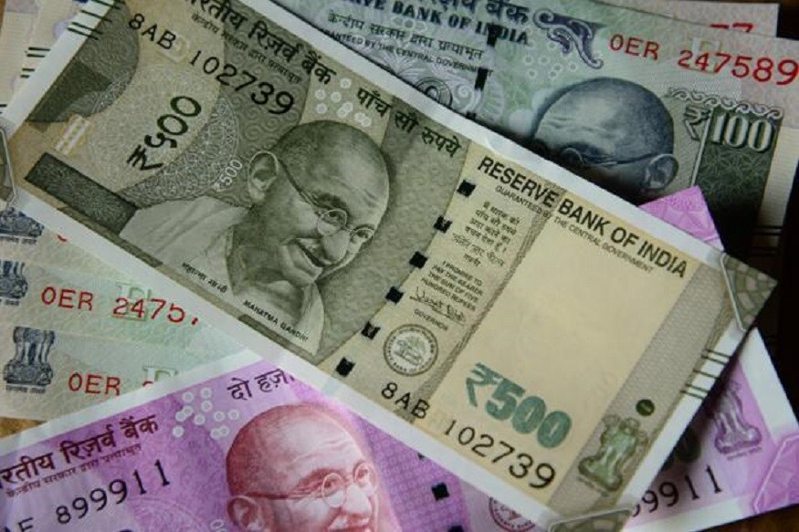 অটল পেনশন যোজনার (Atal pension Yojona) অন্তর্গত গ্রাকদের সংখ্যা ৩৩ শতাংশ বৃদ্ধি পেয়েছে ৷ প্রায় নতুন গ্রাহক সংখ্যা বেড়েছে লক্ষেরও ৭৭ লক্ষেরও বেশি ৷ প্রতীকী ছবি ৷ অটল পেনশন যোজনার (Atal pension Yojona) অন্তর্গত গ্রাকদের সংখ্যা ৩৩ শতাংশ বৃদ্ধি পেয়েছে ৷ প্রায় নতুন গ্রাহক সংখ্যা বেড়েছে লক্ষেরও ৭৭ লক্ষেরও বেশি ৷ প্রতীকী ছবি ৷