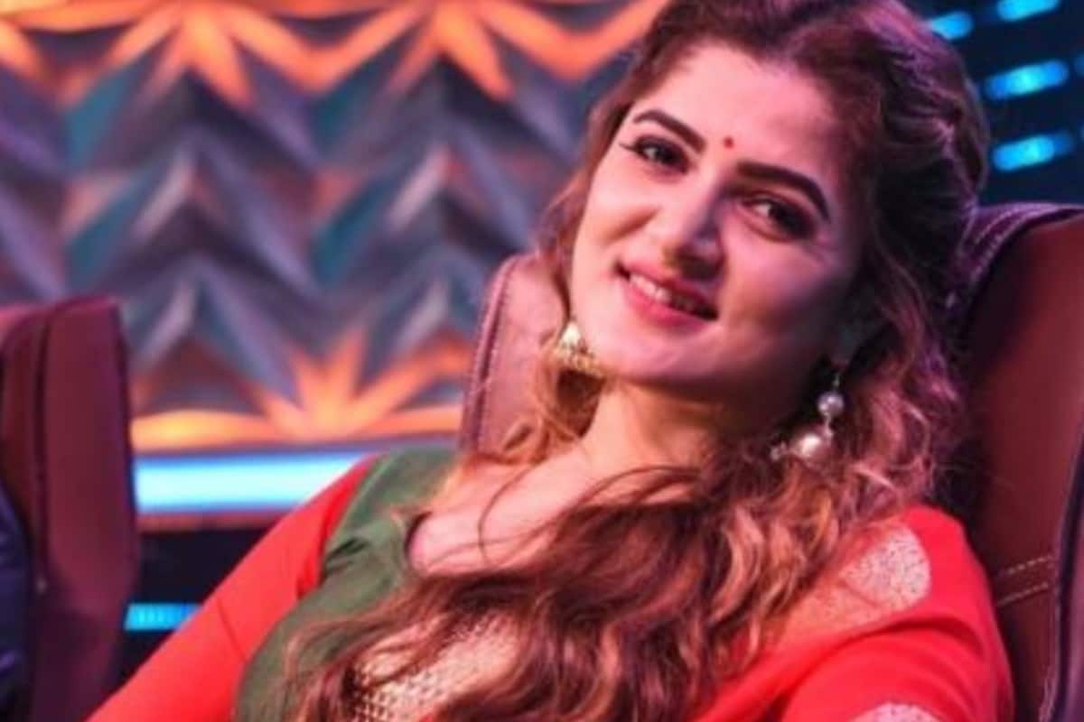 শ্রাবন্তী চট্টোপাধ্যায়- বেহালা পশ্চিমের বিজেপি প্রার্থী অর্থাৎ শ্রাবন্তী অনেক ছোটবেলা থেকেই অভিনয় করছেন। অভিনেত্রীর শিক্ষাগত যোগ্যতা মাধ্যমিক। শ্রাবন্তী চট্টোপাধ্যায়- বেহালা পশ্চিমের বিজেপি প্রার্থী অর্থাৎ শ্রাবন্তী অনেক ছোটবেলা থেকেই অভিনয় করছেন। অভিনেত্রীর শিক্ষাগত যোগ্যতা মাধ্যমিক।