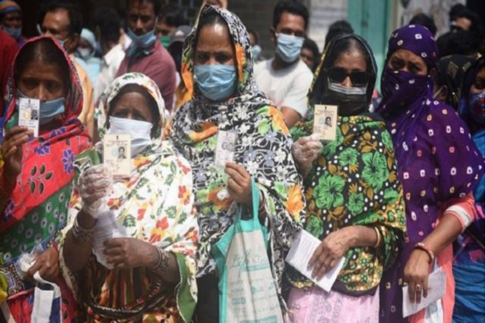 Nandigram: ভোট দিতে বাধা, বুথের সামনেই বোমাবাজি! ভয়ের নন্দীগ্রামে কী পরিস্থিতি? জানুন...