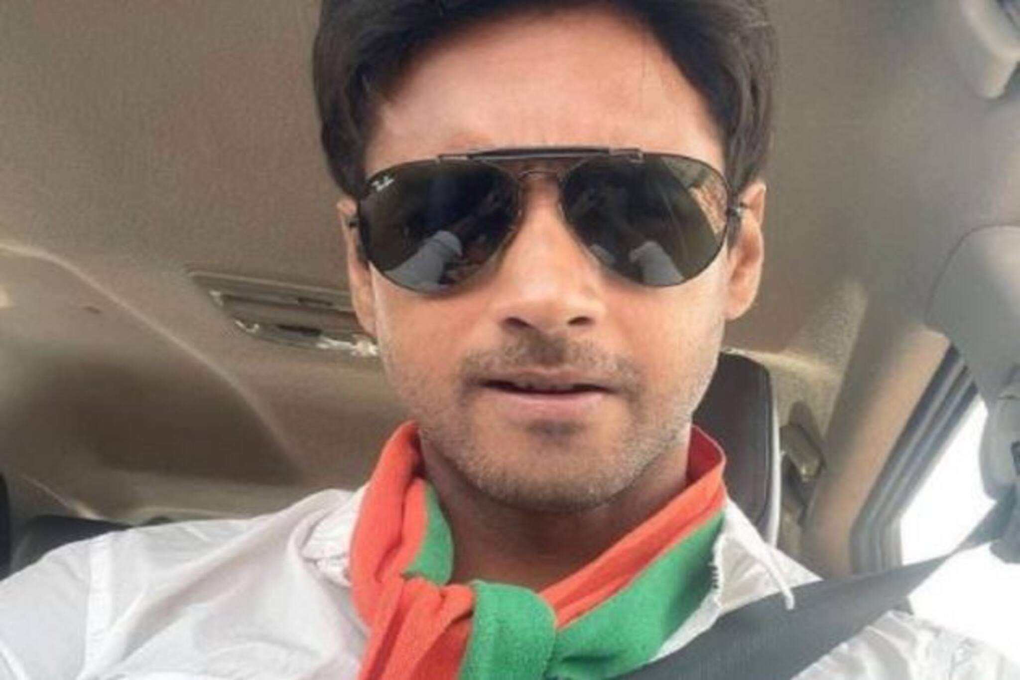 প্রচারের মাঝেও ঝাঁ চকচকে ফ্যাশন শ্যুটে কেতাদুরস্ত বিজেপি প্রার্থী যশ দাশগুপ্ত