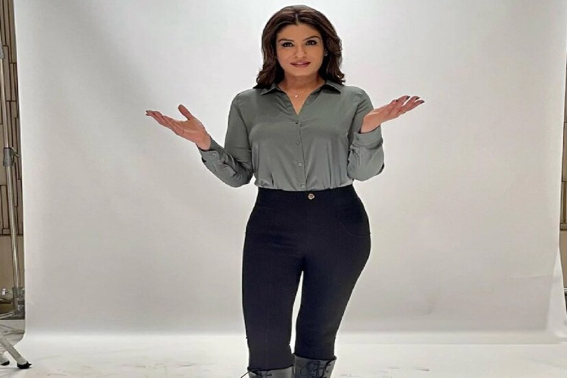 বলিউডের মস্ত মস্ত গার্ল রবিনা ট্যান্ডন (Raveena Tandon) ৪৬ বছর বয়সেও যাবতীয় সুন্দরীদের পিছনে ফেলেছেন ৷ তাঁর সৌন্দর্যই ব্যাখ্যা করে নতুন করে ভাতে অনুভব করতে ৷ 