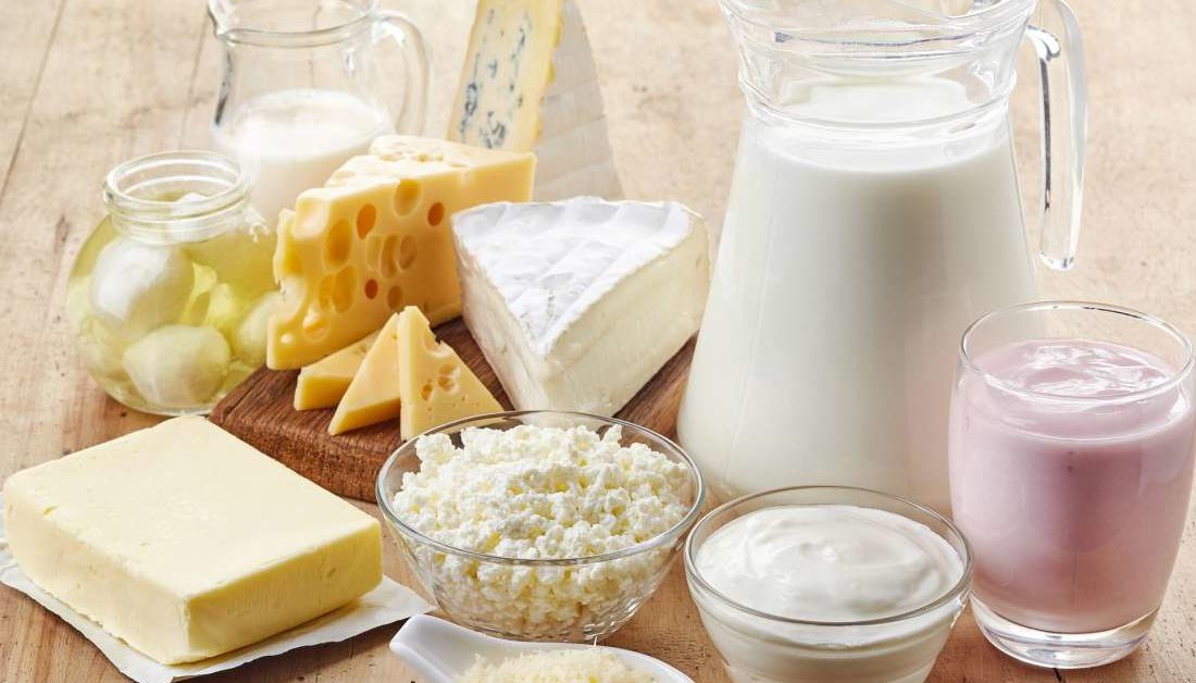 • HIGH-FAT DAIRY PRODUCTS: দুগ্ধজাত প্রডাক্ট শরীরের জন্য উপকারী । কিন্তু যে গুলি উচ্চ চর্বি সম্পন্ন সে সমস্ত খাবার তেকে একটু দূরে থাকাই ভাল । যেমন ঘি, মাখন, চিজ, ফুল-ক্রিম দুধ । এ গুলো পুরুষ প্রজননতন্ত্রের উপর খারাপ প্রভাব ফেলে । • HIGH-FAT DAIRY PRODUCTS: দুগ্ধজাত প্রডাক্ট শরীরের জন্য উপকারী । কিন্তু যে গুলি উচ্চ চর্বি সম্পন্ন সে সমস্ত খাবার তেকে একটু দূরে থাকাই ভাল । যেমন ঘি, মাখন, চিজ, ফুল-ক্রিম দুধ । এ গুলো পুরুষ প্রজননতন্ত্রের উপর খারাপ প্রভাব ফেলে ।