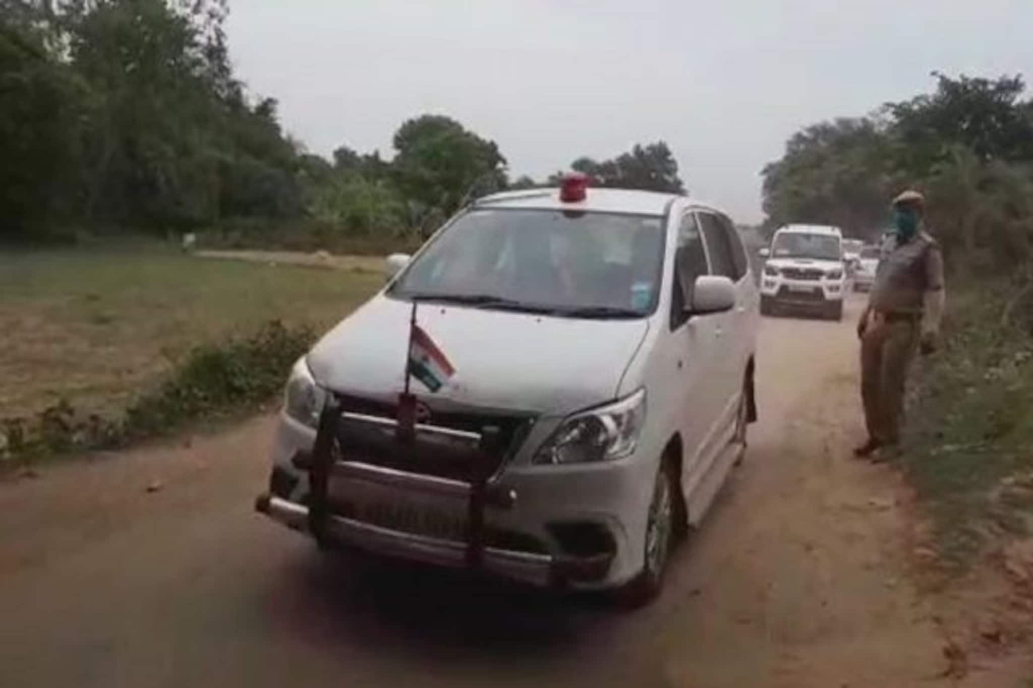 পূর্ব বর্ধমান জেলা সফরে কেন্দ্রীয় তফশিলি জাতি উপজাতি কমিশনের প্রতিনিধি দল
