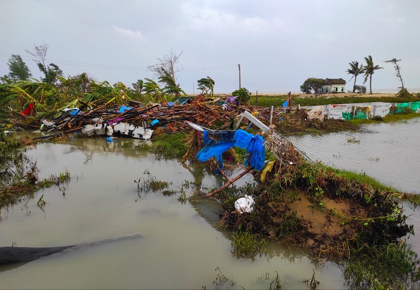 একমাসের মধ্যে দিঘাকে ছন্দে ফেরাতে একযোগে কাজ করছে পূর্ত, সেচ, বিপর্যয় মোকাবিলা, পর্যটন, মৎস্য দফতর। সব দফতরের সঙ্গে সমন্বয় করে চলেছে দিঘা শঙ্করপুর উন্নয়ন পর্ষদ।