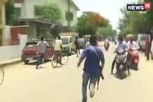 ব্যস্ত রাস্তায় ছুটছে চোর, পিছনে পুলিশ! জিতল কে, দেখুন ভিডিও ব্যস্ত রাস্তায় ছুটছে চোর, পিছনে পুলিশ! জিতল কে, দেখুন ভিডিও