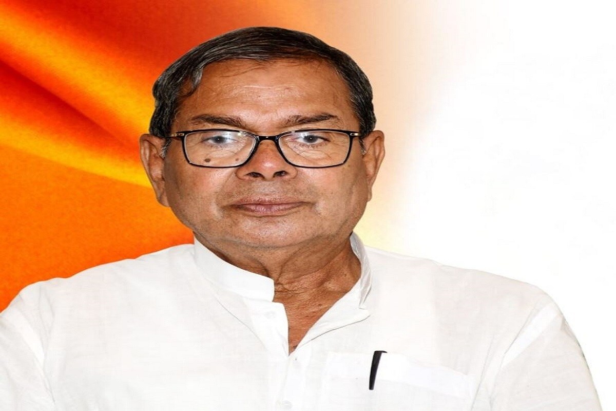 প্রথম বার মন্ত্রী হয়েই সুন্দরবন উন্নয়নের মতো গুরুত্বপূর্ণ দফতরের দায়িত্ব পেয়েছেন বঙ্কিম হাজরা৷ প্রথম বার মন্ত্রী হয়েই সুন্দরবন উন্নয়নের মতো গুরুত্বপূর্ণ দফতরের দায়িত্ব পেয়েছেন বঙ্কিম হাজরা৷
