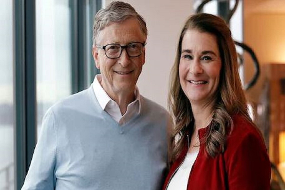 মাইক্রোসফটের (Microsoft) -র কো ফাউন্ডার আর সারা দুনিয়ার সবচেয়ে ধণীতমদের মধ্যে রয়েছেন বিল গেটস (Bill Gates)৷ তাঁর স্ত্রী মেলিন্ডা গেটস (Melinda Gates) নিজের বিয়ের ২৭ বছর বাদে বিবাহ বিচ্ছিন্ন হওয়ার সিদ্ধান্ত নিলেন৷ মাইক্রোসফটের (Microsoft) -র কো ফাউন্ডার আর সারা দুনিয়ার সবচেয়ে ধণীতমদের মধ্যে রয়েছেন বিল গেটস (Bill Gates)৷ তাঁর স্ত্রী মেলিন্ডা গেটস (Melinda Gates) নিজের বিয়ের ২৭ বছর বাদে বিবাহ বিচ্ছিন্ন হওয়ার সিদ্ধান্ত নিলেন৷