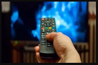 dth service provider dish tv offers one month free subscription to users know how to recharge cable for free