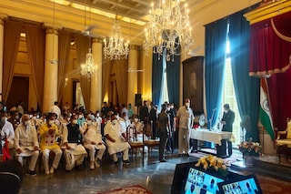 কোভিড মোকাবিলা-সহ একাধিক লক্ষ্যে মমতার নতুন মন্ত্রিসভা 