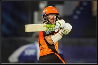 Warner isn't playing today- Photo -File 