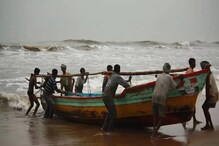 সাগরে ঘণীভূত হচ্ছে এ বছরের প্রথম ঘূর্ণিঝড় 'তাউকতাই', প্রচণ্ড বেগে আছড়ে পড়বে উপকূলে সাগরে ঘণীভূত হচ্ছে এ বছরের প্রথম ঘূর্ণিঝড় 'তাউকতাই', প্রচণ্ড বেগে আছড়ে পড়বে উপকূলে