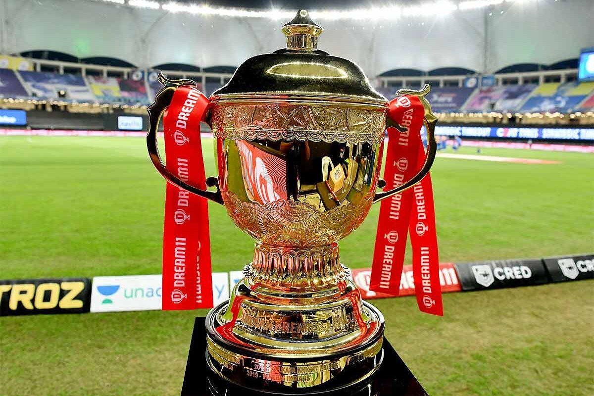 ২৯টি ম্যাচের পর আইপিএল স্থগিত করা হয়েছিল। বাকি ছিল ৩১টি ম্যাচ। সেই ৩১টি ম্যাচ দেশের বাইরে আয়োজন করার জন্য মরিয়া ভারতীয় ক্রিকেট বোর্ড। চলতি মরশুমে ক্রিকেটে ঠাঁসা সূচি। তার মধ্যে কী করে আবার আইপিএল শেষ করবে বিসিসিআই! ২৯টি ম্যাচের পর আইপিএল স্থগিত করা হয়েছিল। বাকি ছিল ৩১টি ম্যাচ। সেই ৩১টি ম্যাচ দেশের বাইরে আয়োজন করার জন্য মরিয়া ভারতীয় ক্রিকেট বোর্ড। চলতি মরশুমে ক্রিকেটে ঠাঁসা সূচি। তার মধ্যে কী করে আবার আইপিএল শেষ করবে বিসিসিআই!