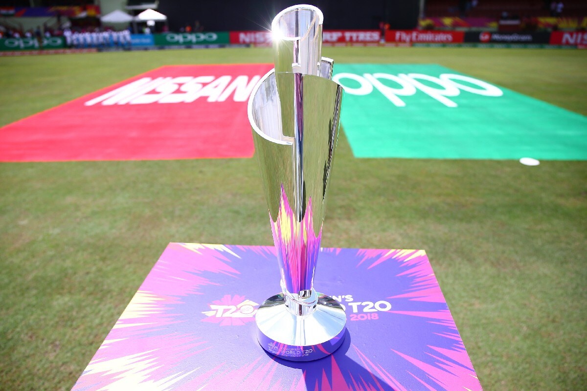 অক্টোবর নাগাদ টি-২০ বিশ্বকাপ ভারতে হওয়ার কথা। কিন্তু করোনা পরিস্থিতি কবে কাটবে তা নিয়ে কোনো আশার কথা শোনা যাচ্ছে না। ফলে ভারতে বিশ্বকাপ আয়েজনের আশা কম। অক্টোবর নাগাদ টি-২০ বিশ্বকাপ ভারতে হওয়ার কথা। কিন্তু করোনা পরিস্থিতি কবে কাটবে তা নিয়ে কোনো আশার কথা শোনা যাচ্ছে না। ফলে ভারতে বিশ্বকাপ আয়েজনের আশা কম।