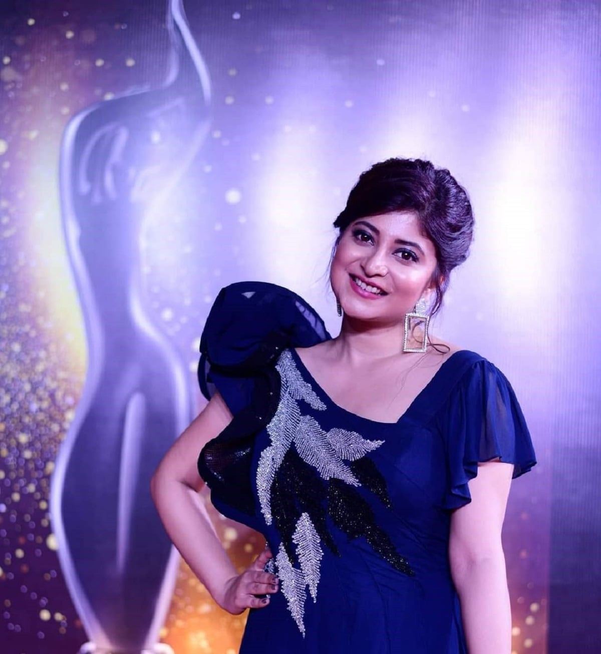 লাইফটাইম অ্যাচিভমেন্ট ডেডিকেট করা হয় সৌমিত্র চট্টোপাধ্যায়কে। তরুণ মজুমদারকে একটি বিশেষ পুরস্কারে সম্মানিত করা হয়। এই গোটা অনুষ্ঠানের সঞ্চালনার দায়িত্বে ছিলেন আবির চট্টোপাধ্যায়, পরমব্রত চট্টোপাধ্যায় ও অর্পিতা চট্টোপাধ্যায়। লাইফটাইম অ্যাচিভমেন্ট ডেডিকেট করা হয় সৌমিত্র চট্টোপাধ্যায়কে। তরুণ মজুমদারকে একটি বিশেষ পুরস্কারে সম্মানিত করা হয়। এই গোটা অনুষ্ঠানের সঞ্চালনার দায়িত্বে ছিলেন আবির চট্টোপাধ্যায়, পরমব্রত চট্টোপাধ্যায় ও অর্পিতা চট্টোপাধ্যায়।