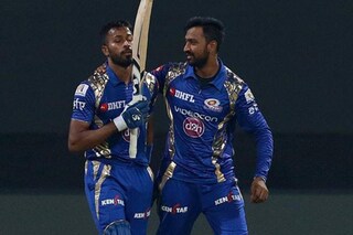 অক্সিজেনের অভাব মেটাতে এগিয়ে এলেন পান্ডিয়া ভাইয়েরা