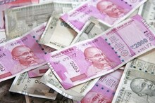 জরুরি ভিত্তিতে টাকার প্রয়োজন? কীভাবে PPF, FD, PF, NPS থেকে টাকা তুলবেন?