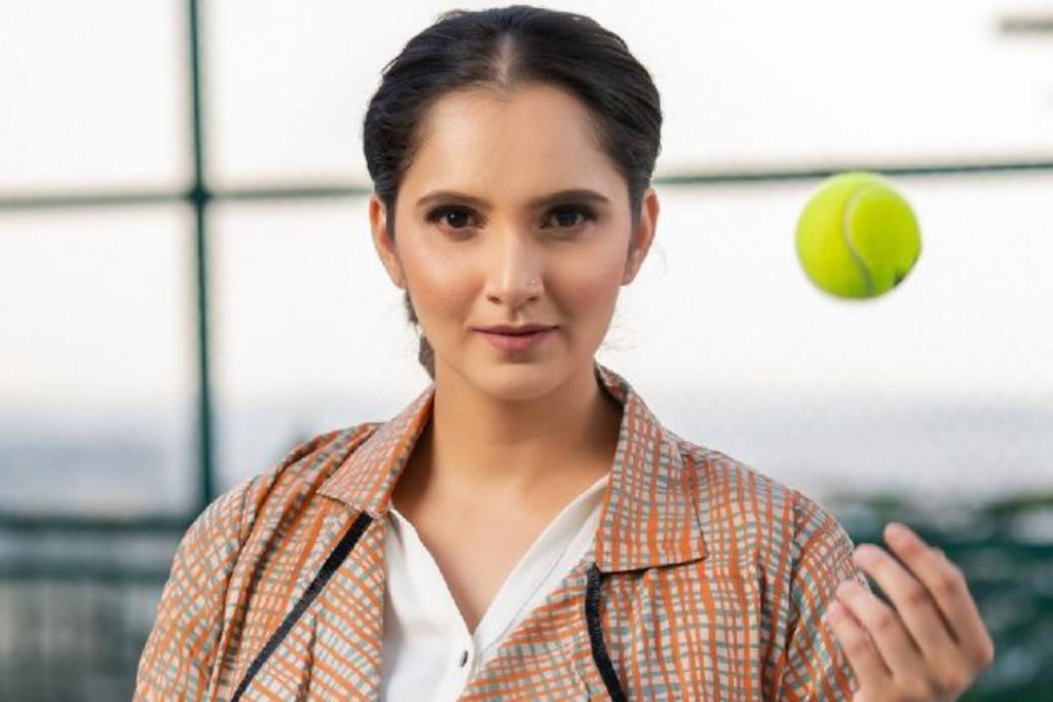 সুন্দরী সানিয়া মির্জার নতুন কোচকে দেখে ভিড়মি খাচ্ছেন অনেকে, দেখুন Viral Video