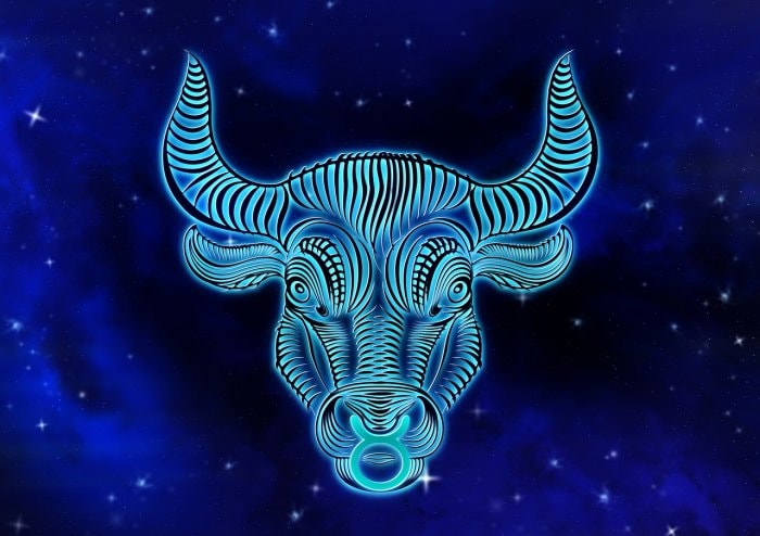 বৃষ (Taurus)- খুব বেশি তর্কে না জড়ানোই ভাল ৷ সবার সঙ্গে মানিয়ে চলুন ৷ অনেকেই আপনাকে মনে মনে হিংসা করে ৷ তাই কোনও সমস্যা মেটাতে আরও বেশি কাজ করুন ৷ প্রেমের ক্ষেত্রে সপ্তাহটা মিশ্র ৷ বুঝেশুনে কথা বলুন ৷ আপনার কোনও কথা কারোর মনে আঘাত করতে পারে ৷ Photo: Collected বৃষ (Taurus)- খুব বেশি তর্কে না জড়ানোই ভাল ৷ সবার সঙ্গে মানিয়ে চলুন ৷ অনেকেই আপনাকে মনে মনে হিংসা করে ৷ তাই কোনও সমস্যা মেটাতে আরও বেশি কাজ করুন ৷ প্রেমের ক্ষেত্রে সপ্তাহটা মিশ্র ৷ বুঝেশুনে কথা বলুন ৷ আপনার কোনও কথা কারোর মনে আঘাত করতে পারে ৷ Photo: Collected