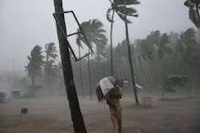 কমলা সতর্কতা জারি, বিধ্বংসী ঝড়ের আকার নিয়ে আছড়ে পড়বে Cyclone Tauktae