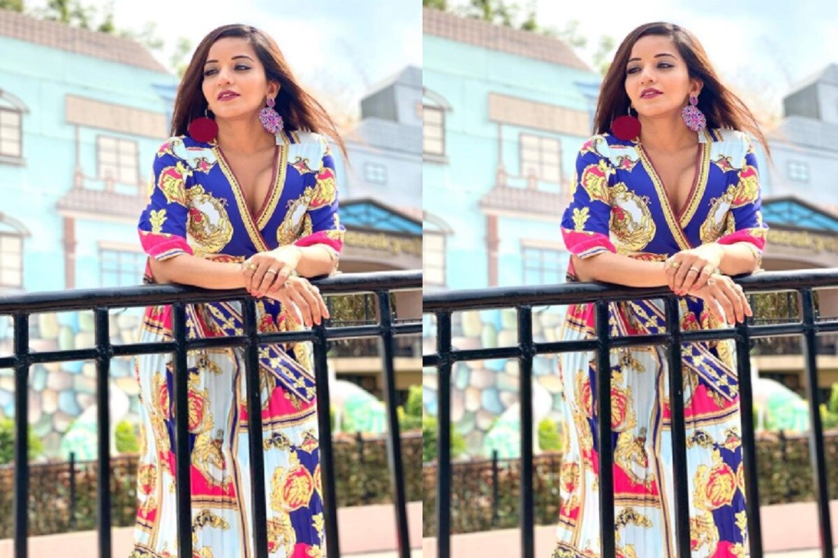 মোনালিসার গ্ল্যামারাস ছবিগুলি বারেবারে চর্চায় এসেছে ৷ স্বামীর বিক্রান্ত সিং-এর সঙ্গে মাঝে মাঝেই সোশ্যাল মিডিয়ায় ঝড় তোলেন মোনালিসা ৷ ছবি সৌজন্যে ইনস্টাগ্রাম ৷ মোনালিসার গ্ল্যামারাস ছবিগুলি বারেবারে চর্চায় এসেছে ৷ স্বামীর বিক্রান্ত সিং-এর সঙ্গে মাঝে মাঝেই সোশ্যাল মিডিয়ায় ঝড় তোলেন মোনালিসা ৷ ছবি সৌজন্যে ইনস্টাগ্রাম ৷