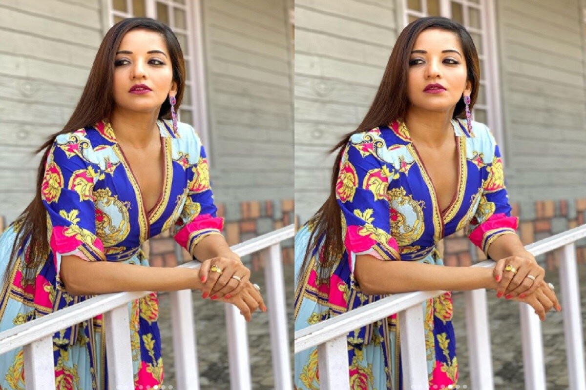 ছবিতে মোনালিসা ডিপনেক গাউন পরে আছে প্রবল উষ্ণতা দিয়ে ভক্তদের দৃষ্টি আকর্ষণ করছেন দুপুর ঠাকুরপো-দের বউদি ৷ছবিতে এখনও পর্যন্ত এক লক্ষ ভিউ হয়েছে ৷ ছবি সৌজন্যে ইনস্টাগ্রাম ৷ ছবিতে মোনালিসা ডিপনেক গাউন পরে আছে প্রবল উষ্ণতা দিয়ে ভক্তদের দৃষ্টি আকর্ষণ করছেন দুপুর ঠাকুরপো-দের বউদি ৷ছবিতে এখনও পর্যন্ত এক লক্ষ ভিউ হয়েছে ৷ ছবি সৌজন্যে ইনস্টাগ্রাম ৷