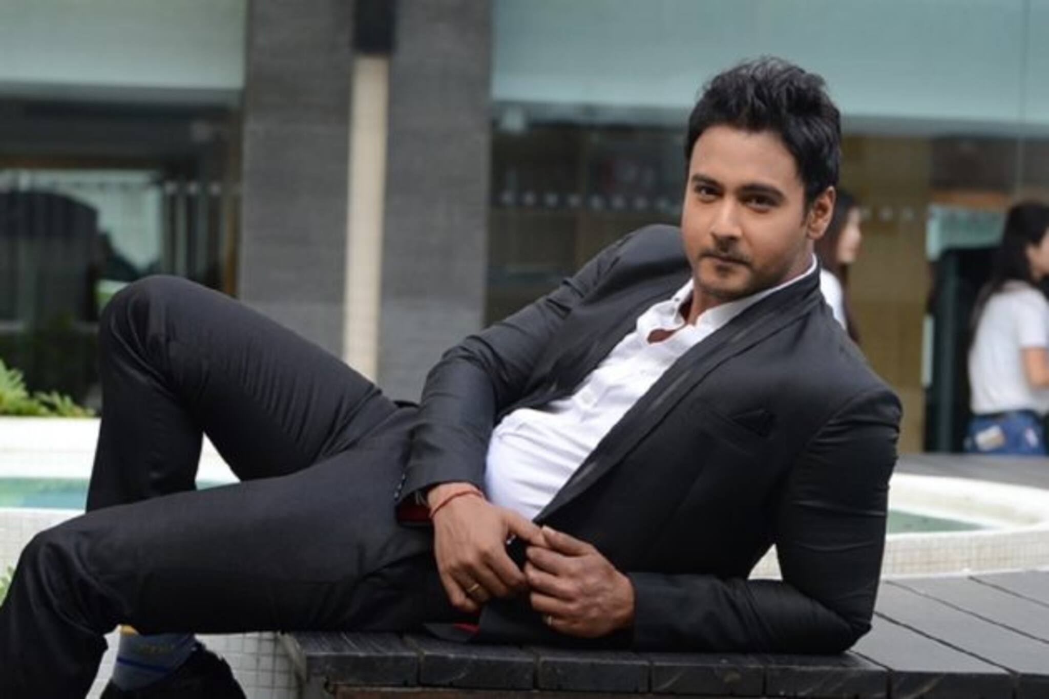 Nusrat Jahan-Nikhil Jain: নুসরত-নিখিল বিতর্কে এবার 'সাবধানী' যশ? শেয়ার করলেন ইঙ্গিতবাহী পোস্ট!