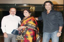 ক্যান্সার আক্রান্ত কিরণ খের দীর্ঘ সময় পর ধরা দিলেন ছেলে সিকন্দরের ভিডিওতে, দেখুন ক্যান্সার আক্রান্ত কিরণ খের দীর্ঘ সময় পর ধরা দিলেন ছেলে সিকন্দরের ভিডিওতে, দেখুন