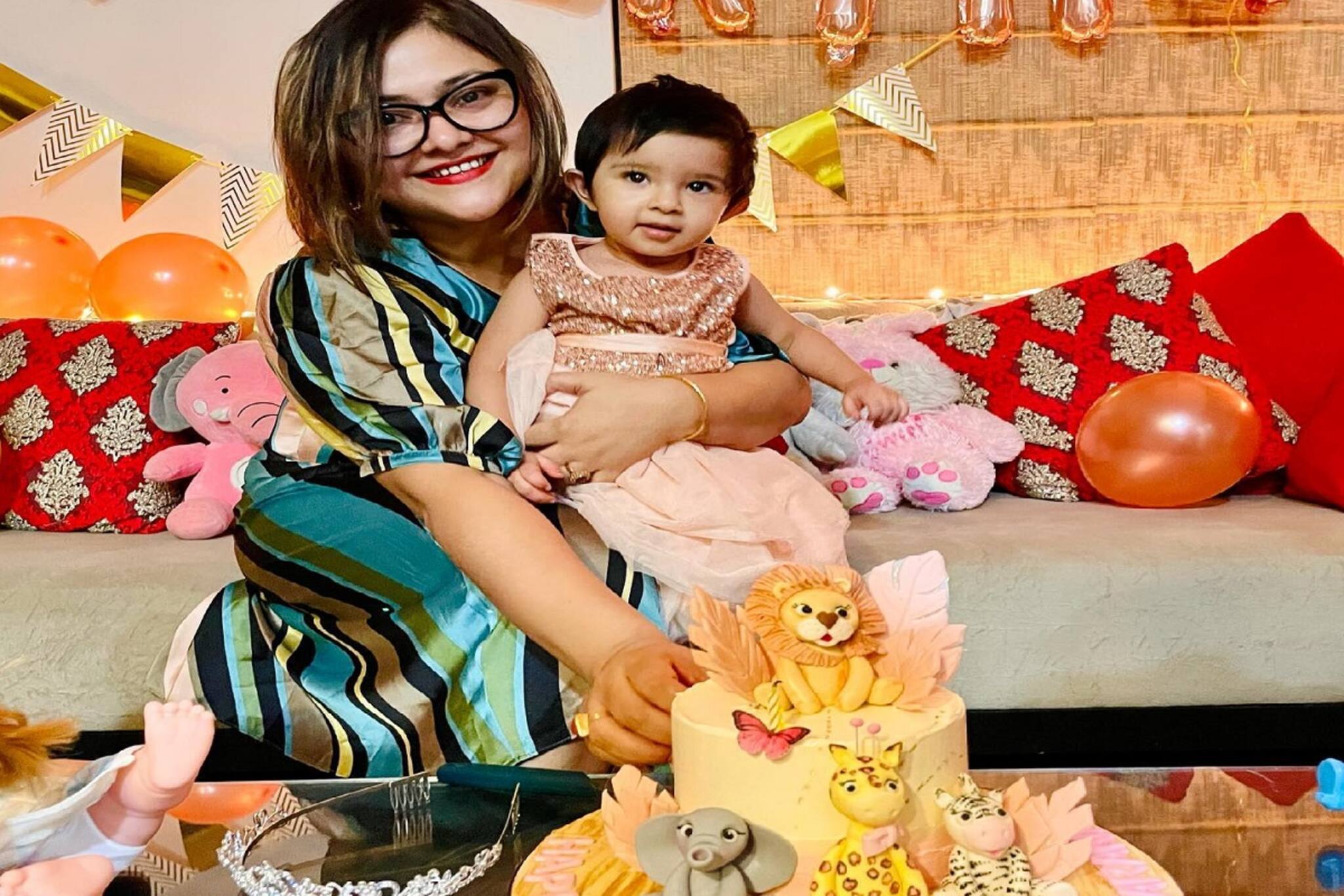 Koneenica Banerjee: মেয়ে কিয়ার ২ বছরের জন্মদিন যেভাবে পালন করলেন অভিনেত্রী কনীনিকা, রইল ছবি