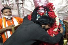 বড় মা’র কোলে বামাক্ষ্যাপা, তারাপীঠের গর্ভগৃহে মা তারাকে জড়িয়ে ধরলেন সব্যসাচী