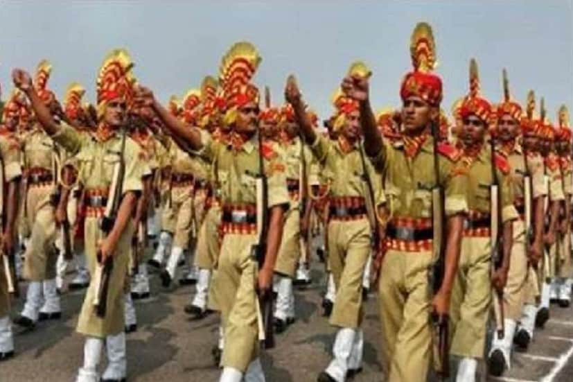 উল্লিখিত পদে পরীক্ষার মাধ্যমে দিল্লি পুলিশ (Delhi Police), কেন্দ্রীয় সশস্ত্রবাহিনী (CAPF), কেন্দ্রীয় তদন্তকারী সংস্থা বা এনআইএ (NIA), এসএসএফ (SSF) ও অসম রাইফেলে লোক নেওয়া হবে ৷ প্রতীকী ছবি ৷ 