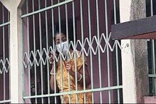 করোনায় ১০ দিনে একই পরিবারের তিন জনের শোচনীয় মৃত্যু, পরিবারের সদস্যরা দিশেহারা করোনায় ১০ দিনে একই পরিবারের তিন জনের শোচনীয় মৃত্যু, পরিবারের সদস্যরা দিশেহারা
