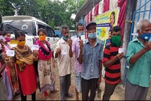 মাত্র পাঁচ টাকার বিনিময়ে দুপুরের আহার, অশোকনগরে চালু হল 'মা ক্যান্টিন'