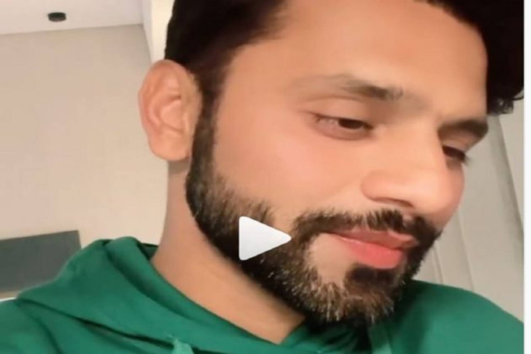 'দিল বেচারা' ছবির গান গেয়ে সুশান্ত সিং রাজপুতকে মনে করলেন রাহুল বৈদ্য ! ভাইরাল