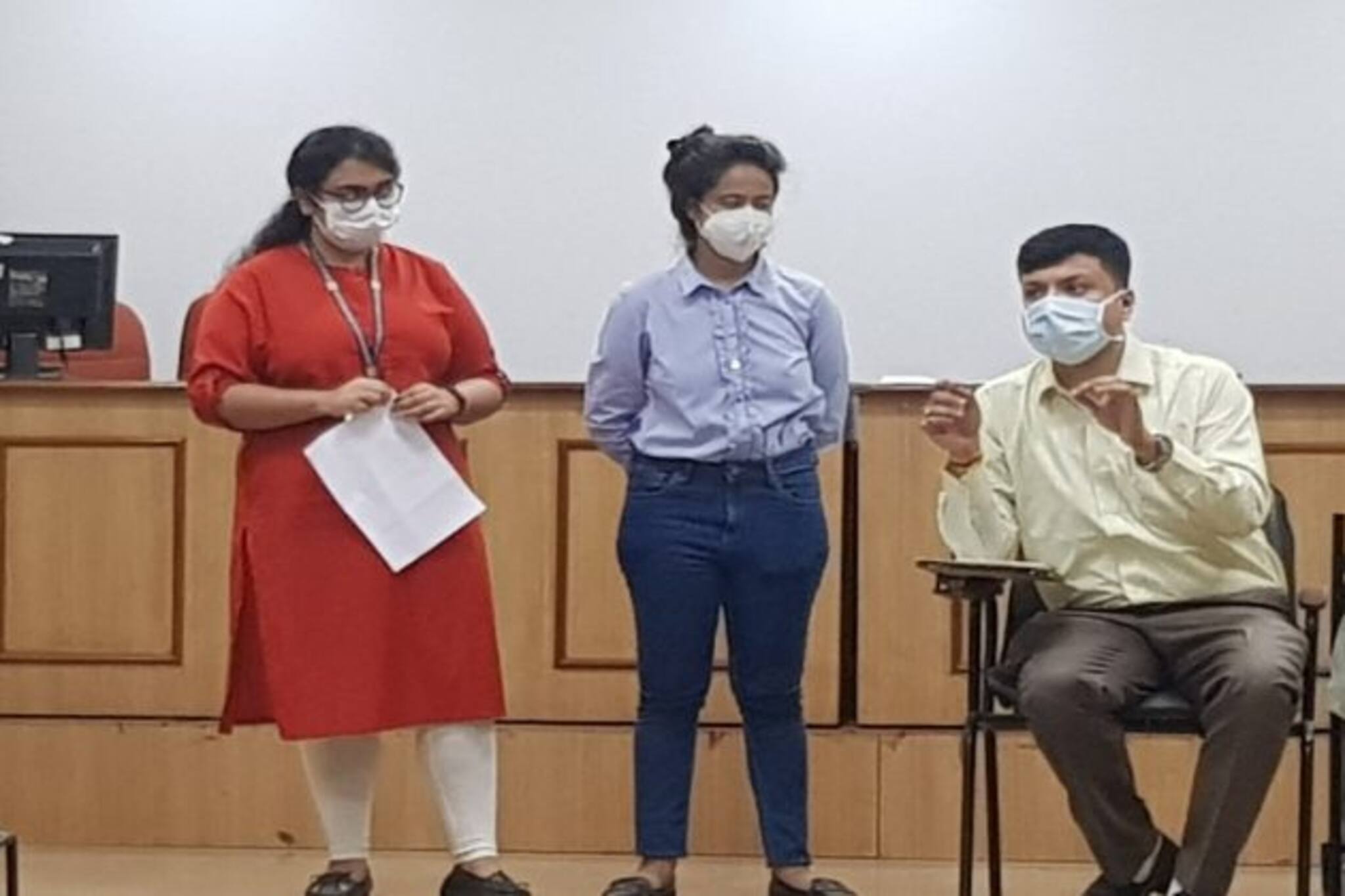 Sputnik V Trial: রাশিয়ান টিকার চাহিদা তুঙ্গে, কলকাতায় প্রথম শুরু হল হেটেরো প্রস্তুত স্পুটনিকের ট্রায়াল