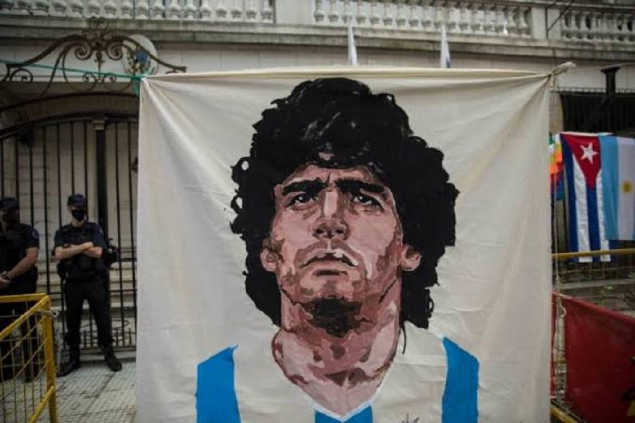 Diego Maradona : কিংবদন্তির মৃত্যু নিয়ে বড় বয়ান সেবিকার আইনজীবীর