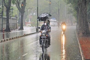 আগামী ২৪ ঘণ্টায় কলকাতা-সহ দক্ষিণবঙ্গে বৃষ্টির সম্ভাবনা, বাড়বে অস্বস্তি