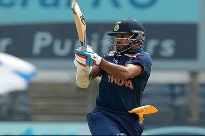 Sikhar Dhawan will lead young brigade to Sri lanka- Photo -AFP