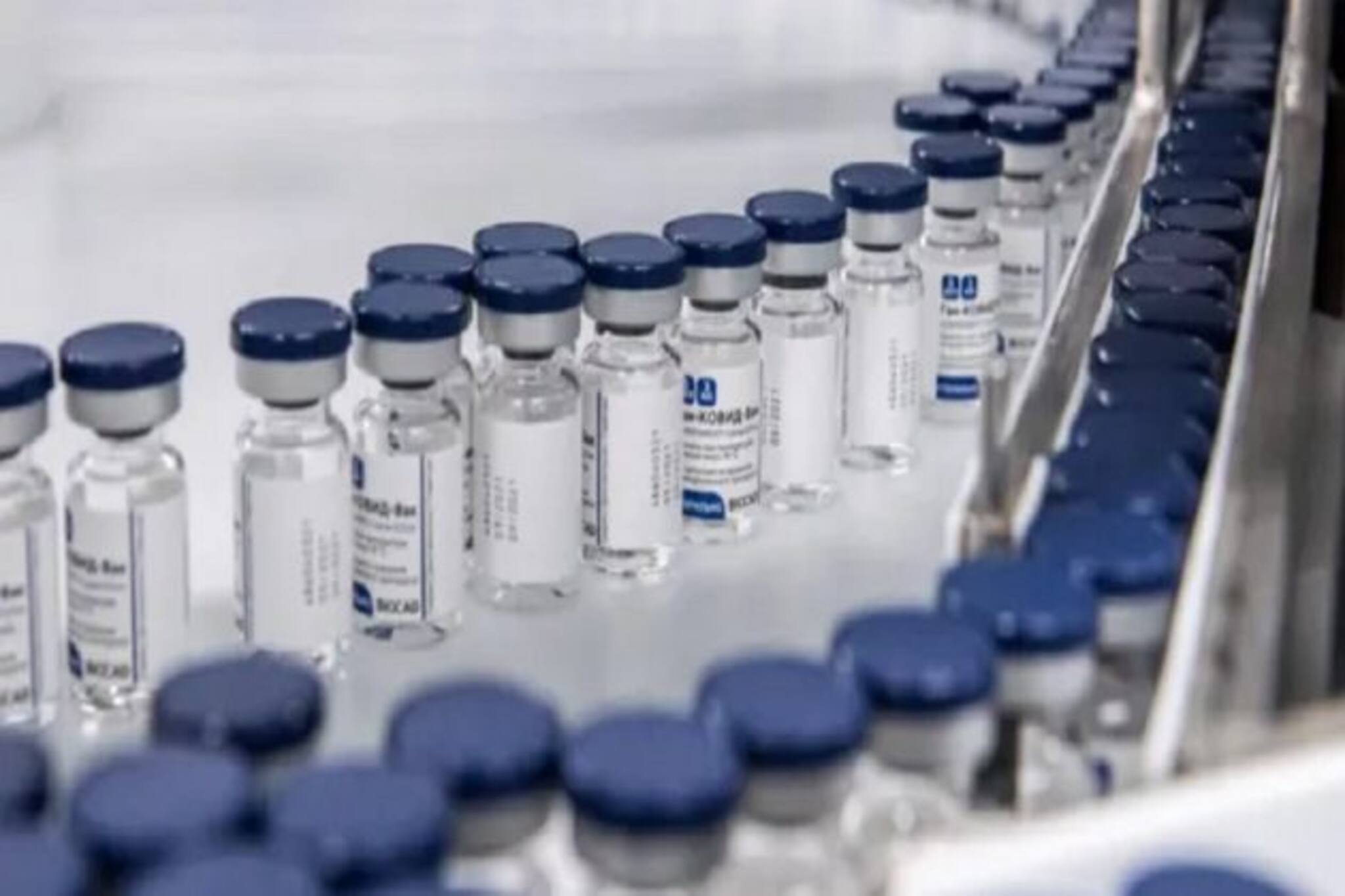 Vaccine Agitation : ভ্যাকসিন দালাল চক্রের অভিযোগ কোলাঘাটে! উত্তপ্ত গ্রামীণ হাসপাতাল, বিডিওর গাড়ি ঘিরে বিক্ষোভ...