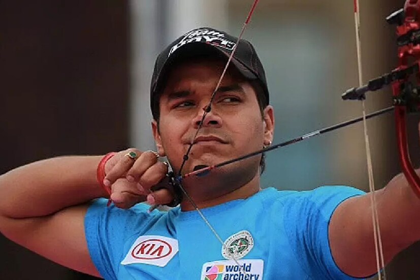 আর্চারি ওয়ার্ল্ড কাপ স্টেজ থ্রি-তে মার্কিন যুক্তরাষ্ট্রের ক্রিস স্কাফকে শুট-অফে হারালেন তিনি। প্য়ারিসে অনুষ্ঠিত বিশ্বকাপে অভিষেকের পারফরম্যান্স ছিল চোখধাধানো।