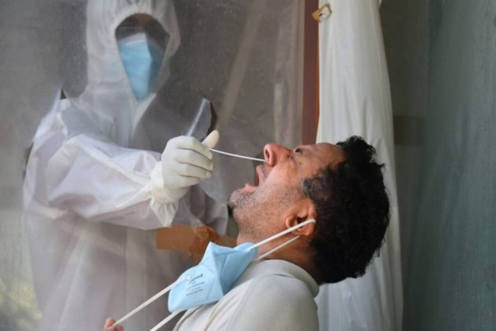Coronavirus: করোনা সারলেও দুটি বড় উপসর্গ থেকে যাবে ১ বছর! বলছে ল্যানসেট-এর গবেষণা