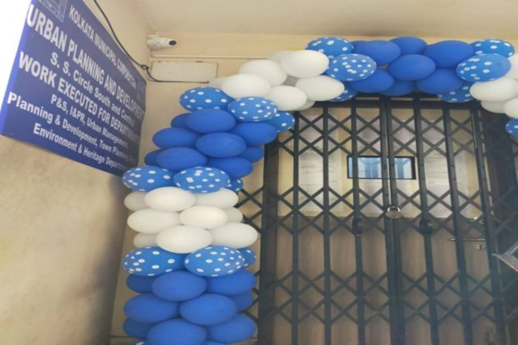 দেবাঞ্জনের কসবা অফিসের বন্ধ ঘরের ওপারে কী চলত? দেখলে চোখ কপালে উঠবে অনেকের!