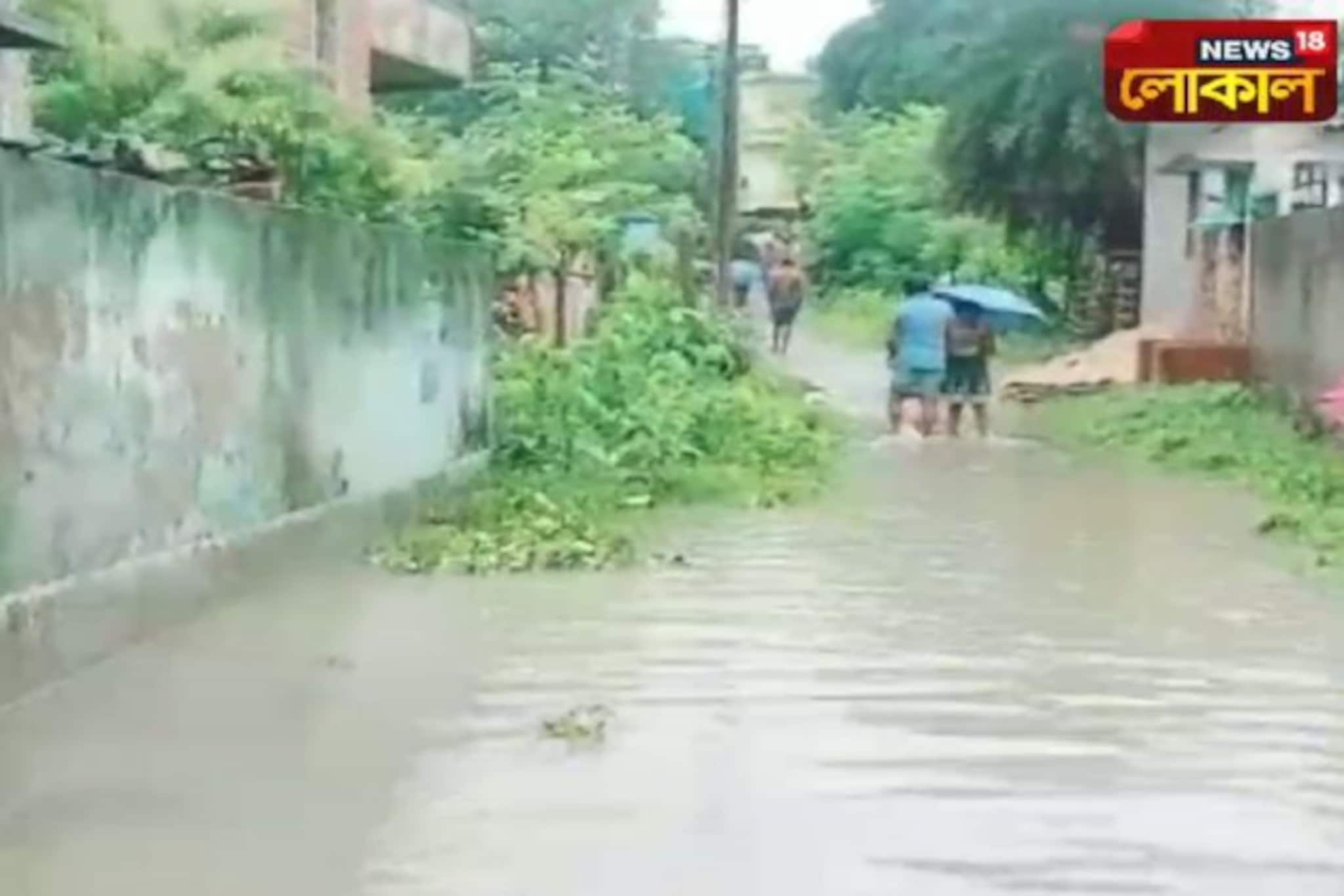 অবিরাম বর্ষণে অথৈ জলে আসানসোল-দুর্গাপুর