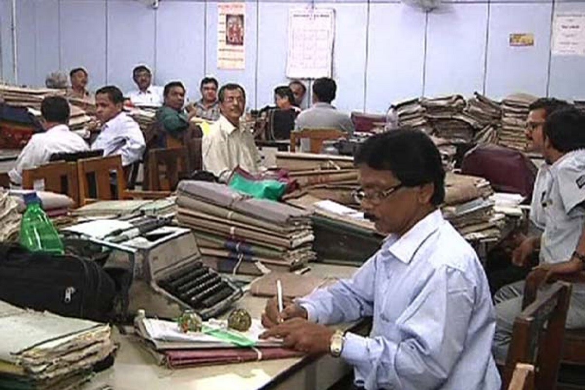 কেন্দ্রীয় সরকারি কর্মীদের জন্য দুর্দান্ত খবর! নরেন্দ্র মোদি সরকারের পক্ষ থেকে কর্মীদের জন্য বড় ঘোষণা করা হয়েছে ৷ প্রতীকী ছবি ৷ কেন্দ্রীয় সরকারি কর্মীদের জন্য দুর্দান্ত খবর! নরেন্দ্র মোদি সরকারের পক্ষ থেকে কর্মীদের জন্য বড় ঘোষণা করা হয়েছে ৷ প্রতীকী ছবি ৷
